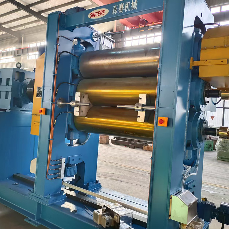 4 ruller gummikalendermaskin