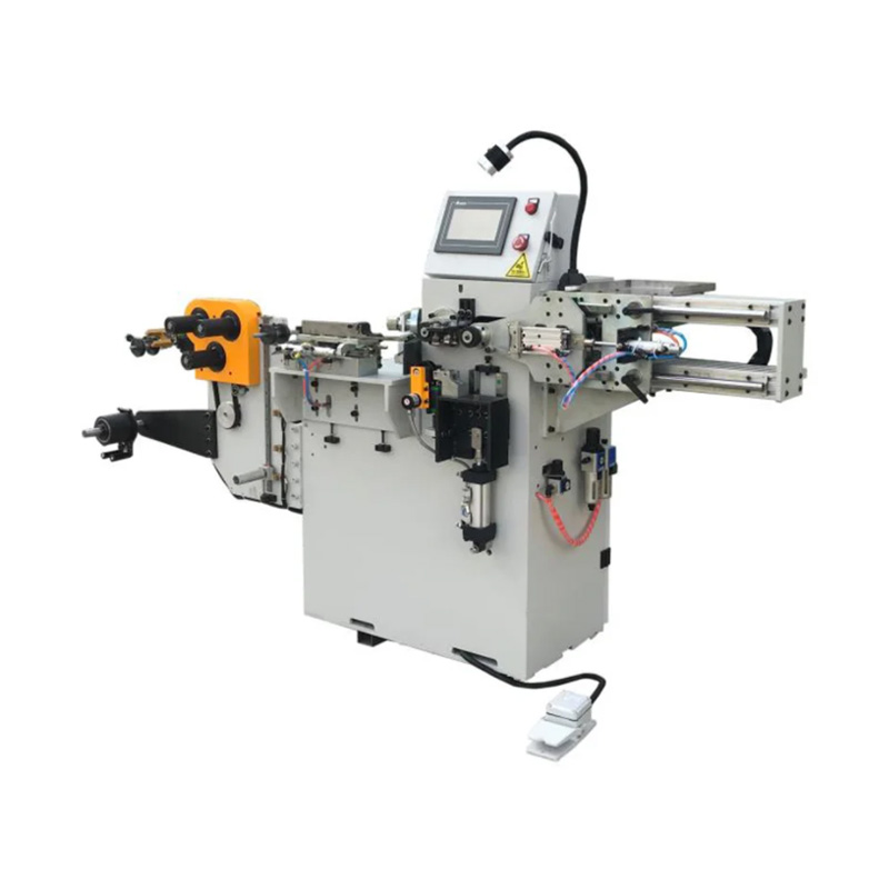 Automatisk stoffinnpakningsmaskin