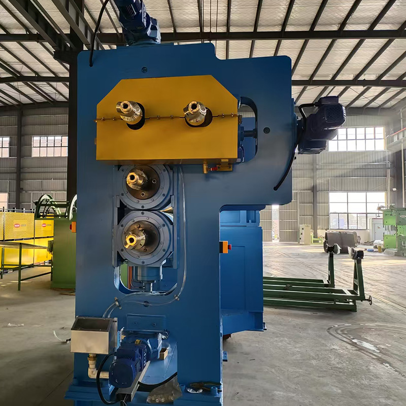 4 ruller gummikalendermaskin